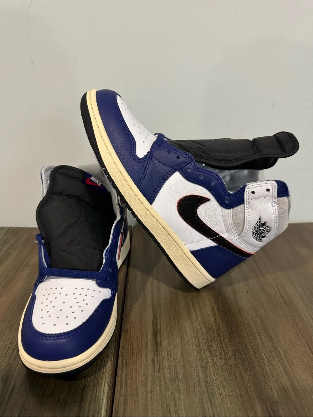 NIKE AIR JORDAN 1 RETRO HIGH OG RARE AIR DEEP ROYAL BLUE SHOES